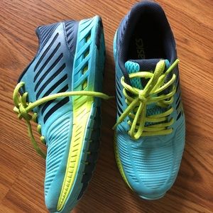 Size 5.5 ASICS gel running shoe